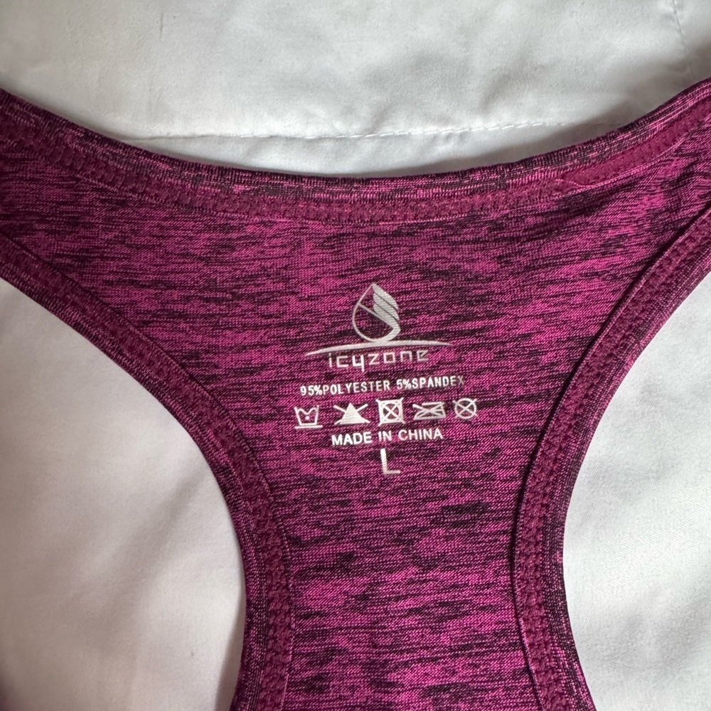 Icyzone Racerback Athletic Running Tank Top - Picture 3 of 5